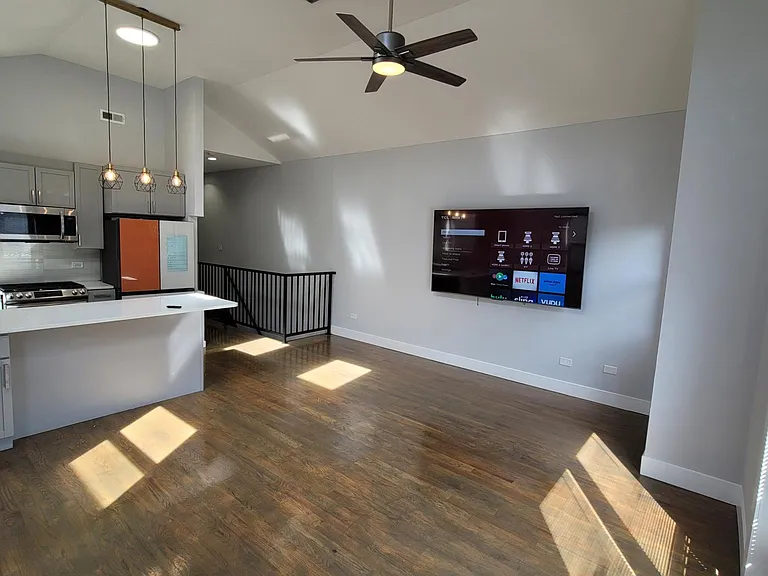 3136 W Fillmore St #3 — Photo 8