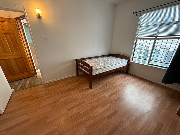 2nd image of 40 Salmon St #1