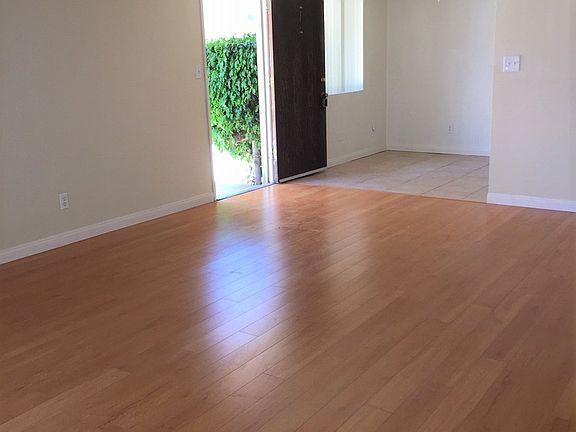 4th image of 1430-1442 W Carson St #1430-4