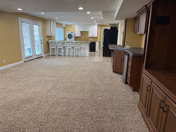 Huge family room and kitchen