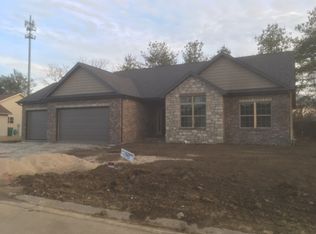 719 Wheatfield Rd, O Fallon, IL 62269