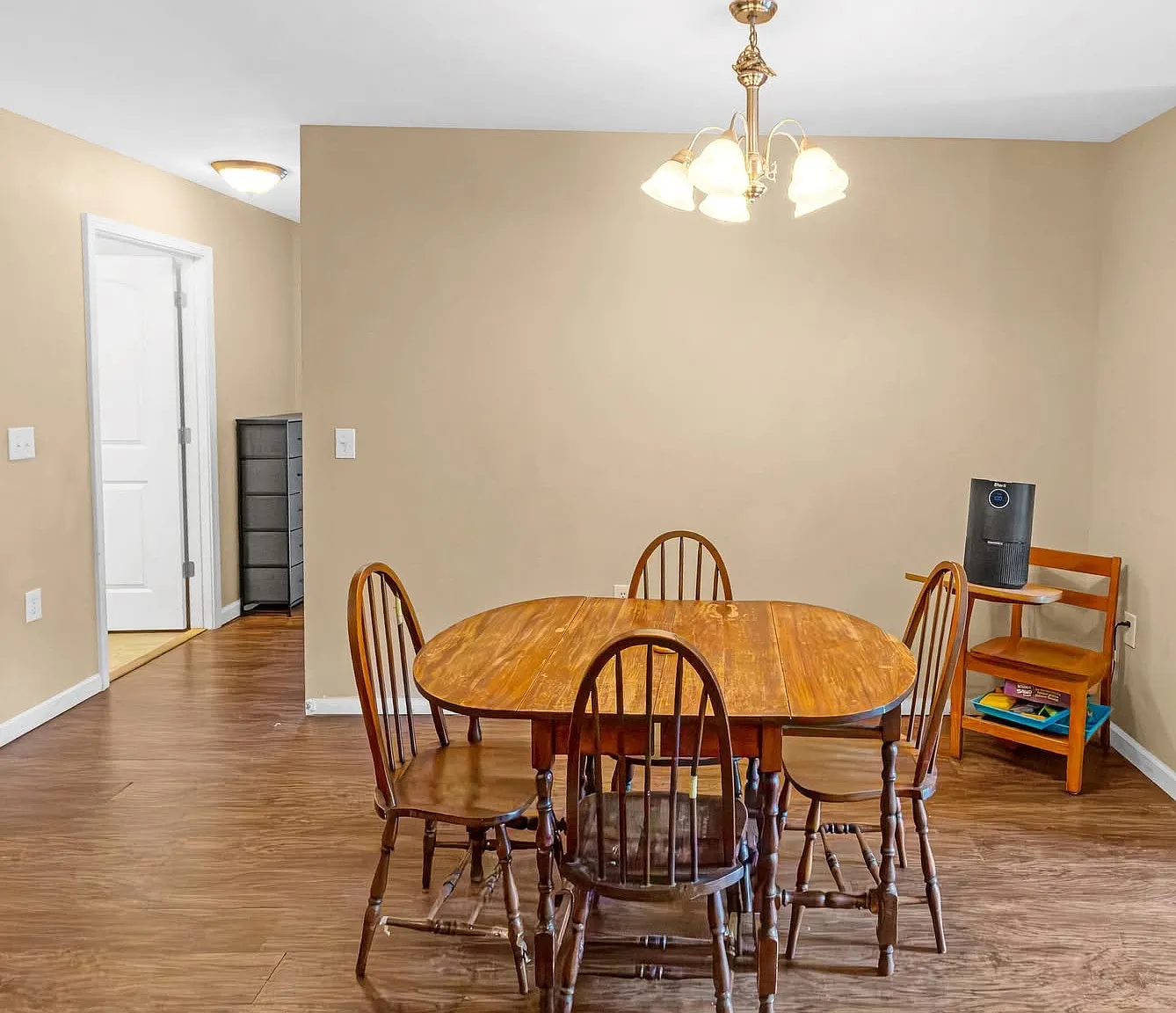 7102 W Friendly Ave — Photo 3