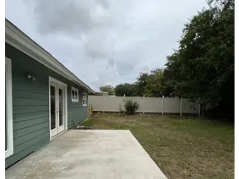 214 La Jolla Dr — Photo 10