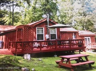 222 Buck Fever Trl, Scotrun, PA 18355