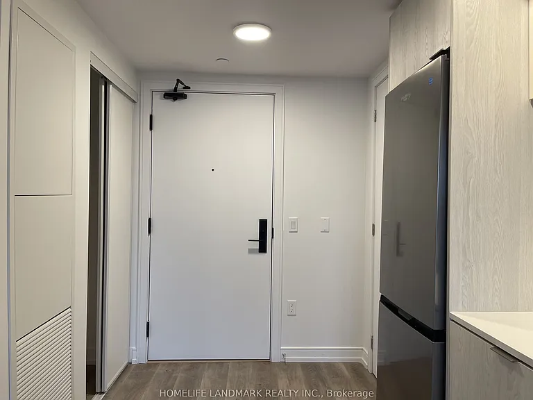 1 Jarvis St #333 — Photo 11