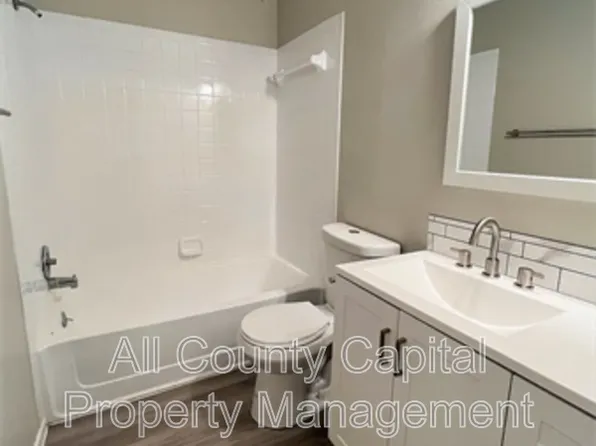 12214 Thompkins Dr #A, Austin, TX 78753