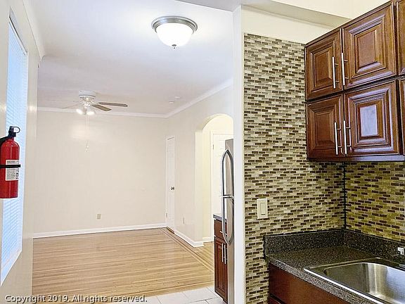 3rd image of 9036 149th St APT 2E