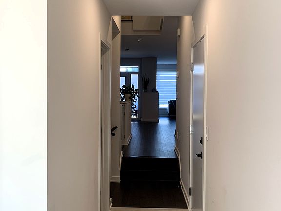 3rd image of 669 Honeydew St