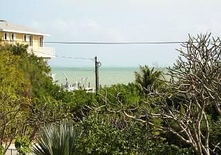 4th image of 178 Atlantic Dr