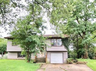 1243 Corona Ct, Aurora, IL 60505