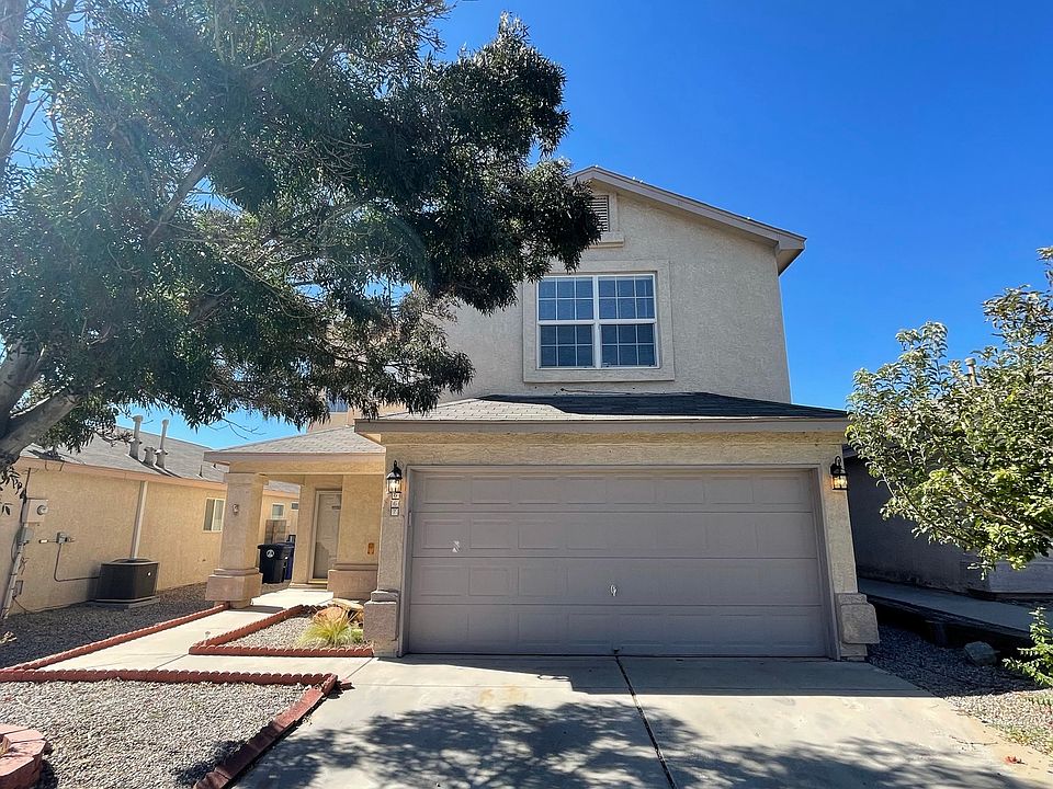 1st image of 667 Vista Luna Ln SW