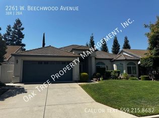 2261 W Beechwood Ave, Fresno, CA