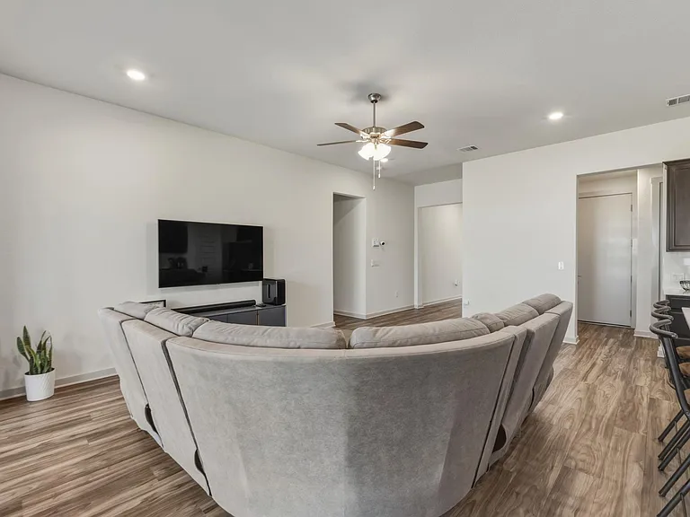 1640 Flying Horseshoe Bnd — Photo 6