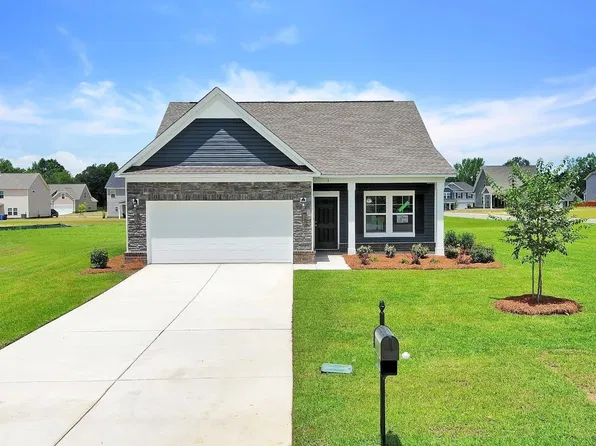 3 Acorn Ct, Camden, SC 29020