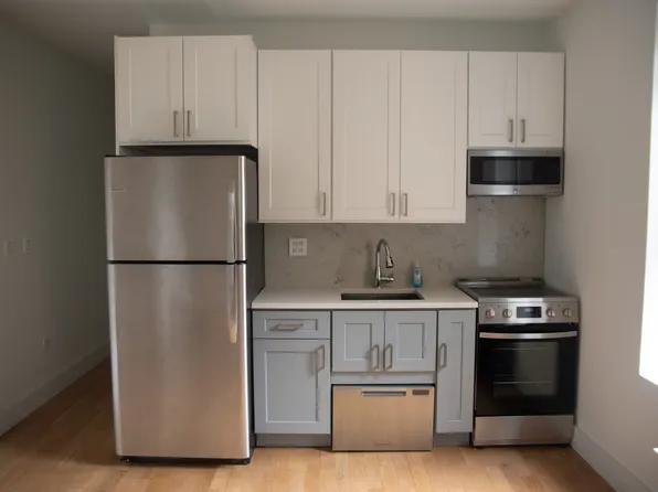 2107 Bedford Avenue image 3 of 14