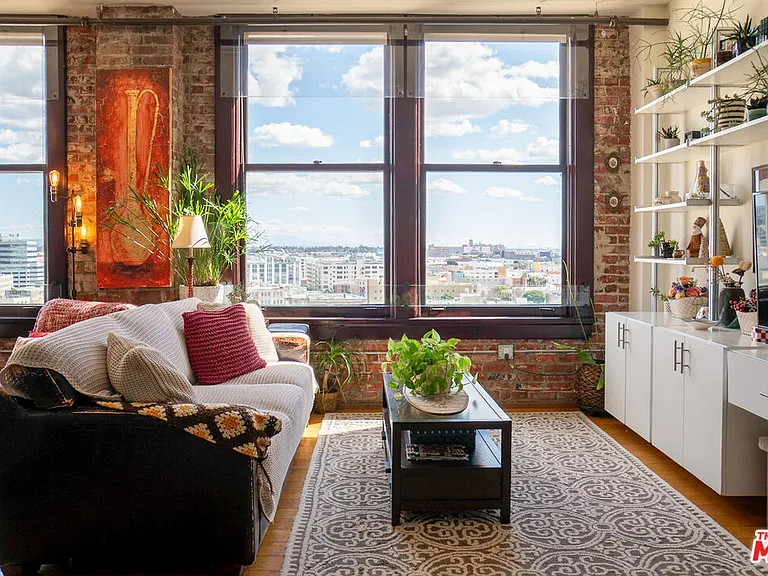 460 S Spring St #1002 — Photo 8
