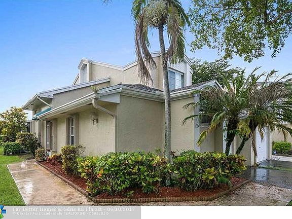 4th image of 7194 Woodmont Way