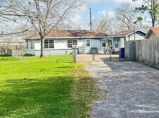 116 W Mahan St, Richwood, TX 77531