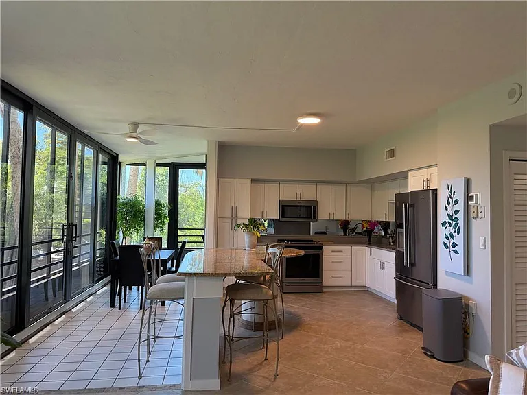 5555 Heron Point Dr #101 — Photo 10