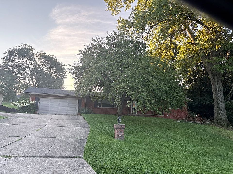 1st image of 304 Teryl Dr