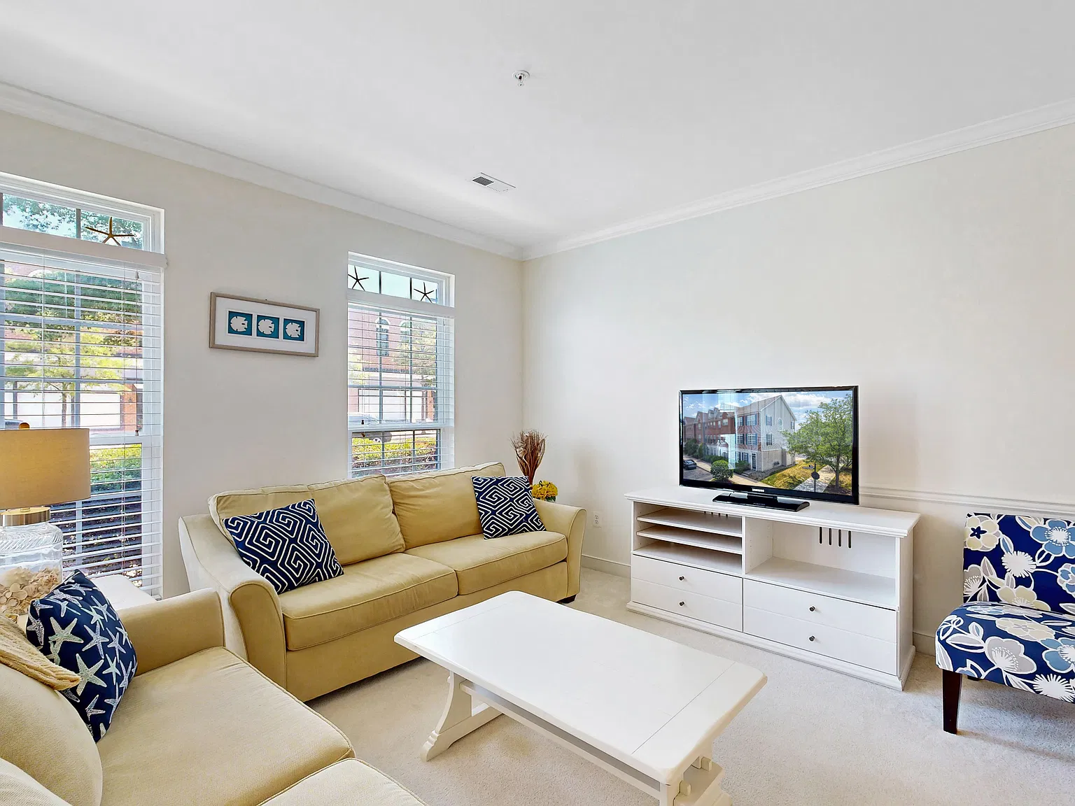 4 bed, 3.5 bath, 2650 sqft, $1,850 — Photo 4
