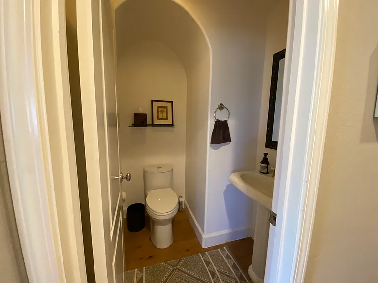 4204 Lilac Ridge Rd — Photo 11