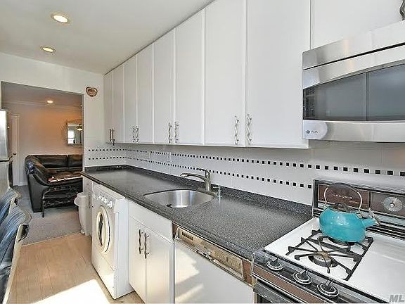 4th image of 244-29 61st Ave