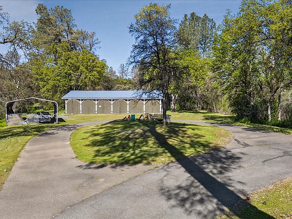 3rd image of 8566 Placer Rd