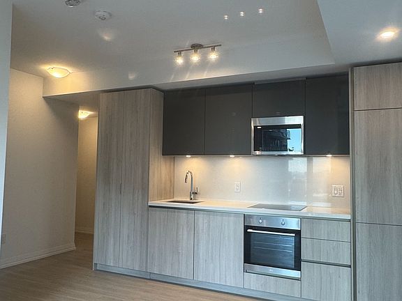 5th image of 8 Widmer St #2312