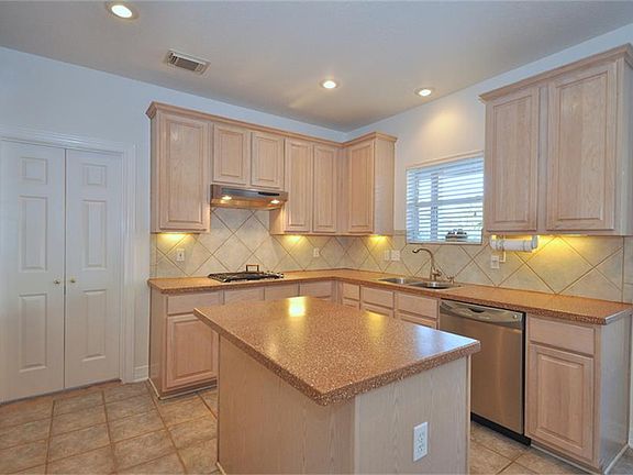 5th image of 6315 Bryce Canyon Dr