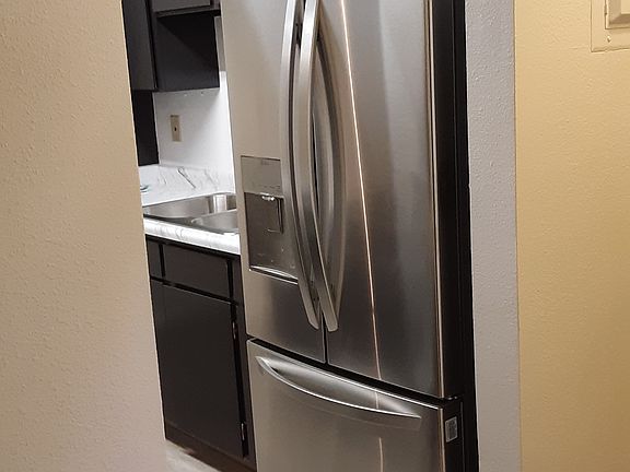 3rd image of 3855 Montgomery Blvd NE APT 1101