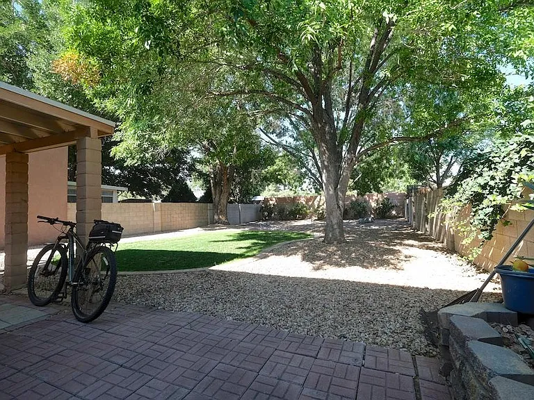5315 Saratoga Dr NW — Photo 29
