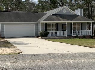 301 Chickadee Ln, Lugoff, SC 29078