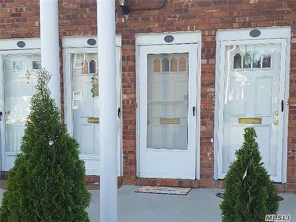2nd image of 1600 Grand Ave APT J4