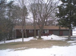 9718 W Stuart Rd, Orfordville, WI 53576