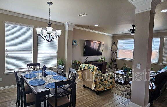 5th image of 7813 Cattlemen Dr