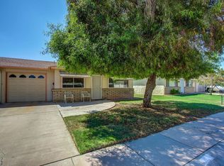 10204 N 97th Ave APT B, Peoria, AZ 85345