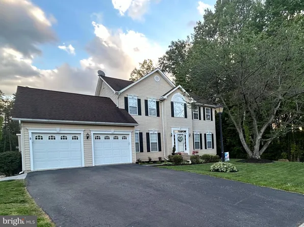 17 Whitestone Dr, Stafford, VA 22556