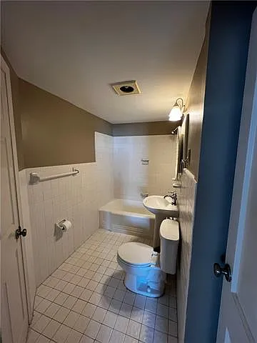 1205 Saint Charles Ave #802 — Photo 6