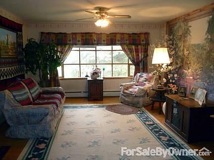 Living Room - Upper Level