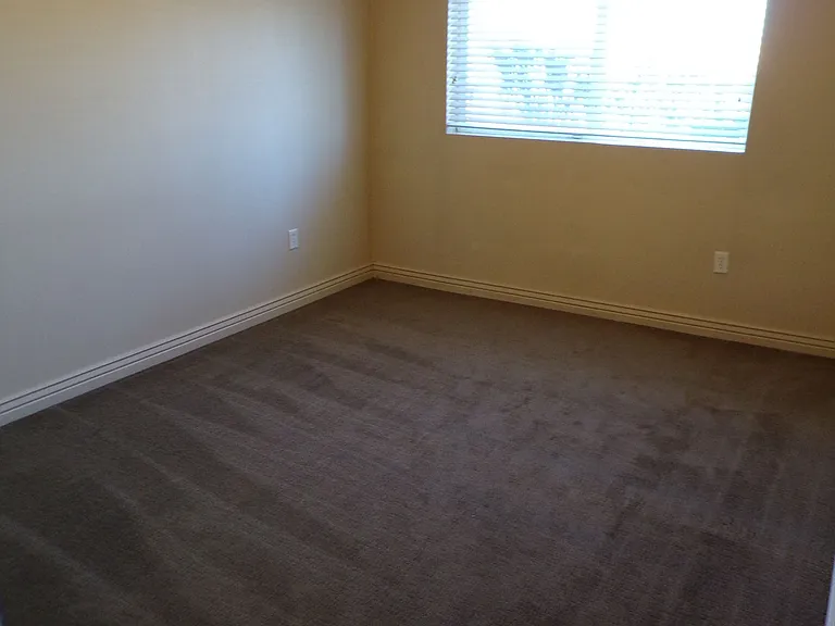104 E Resaca Dr #E2 — Photo 10