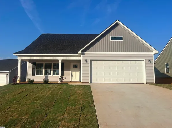 235 Kahlen Ct, Piedmont, SC 29673