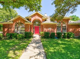 1501 Hamilton Dr, Cedar Hill, TX 75104