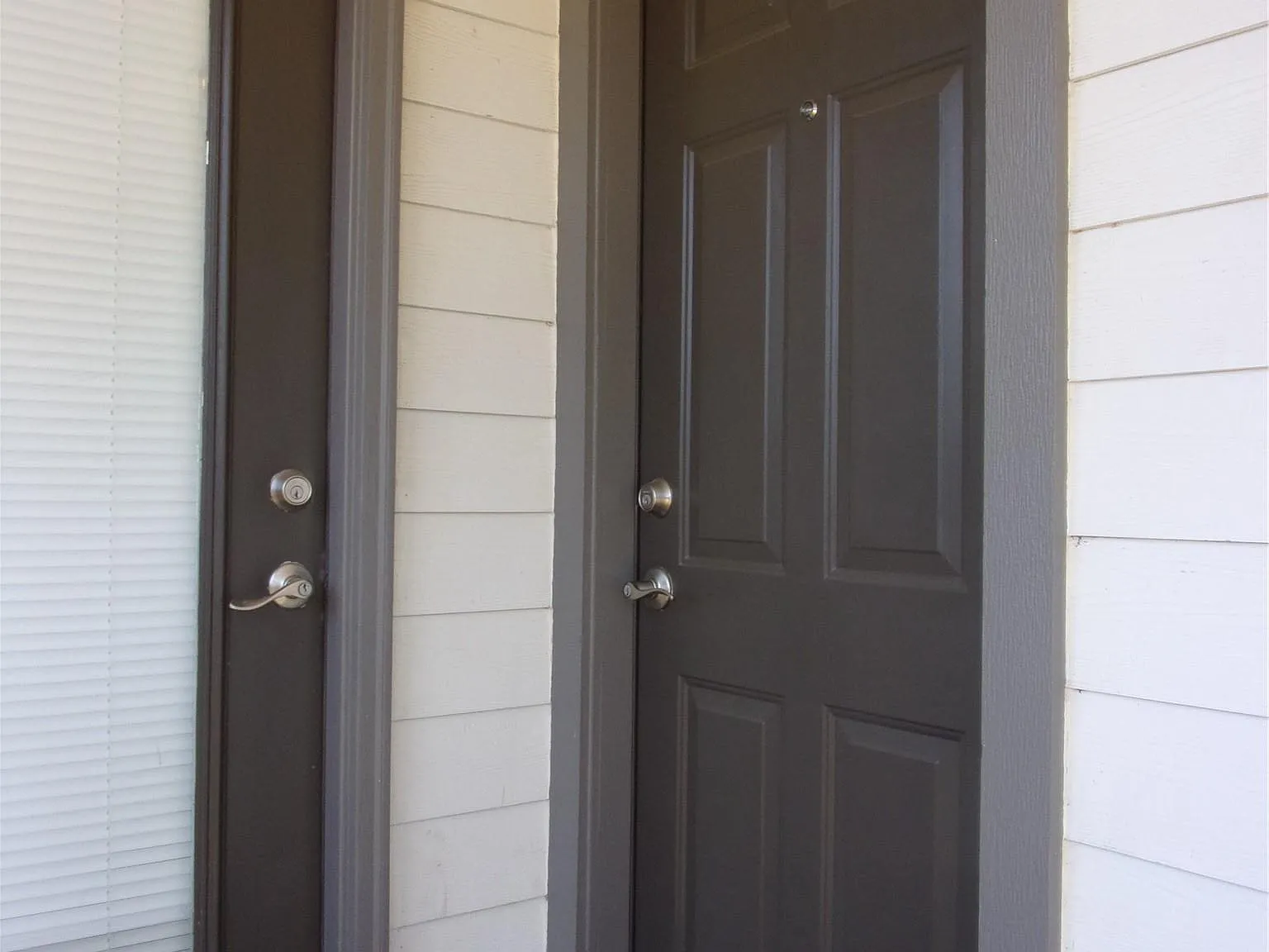 2 bed, 1.0 bath, 905 sqft, $1,495 — Photo 3