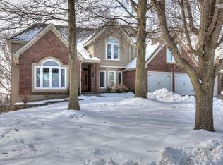 1507 Brett Circle Dr, Kearney, MO 64060