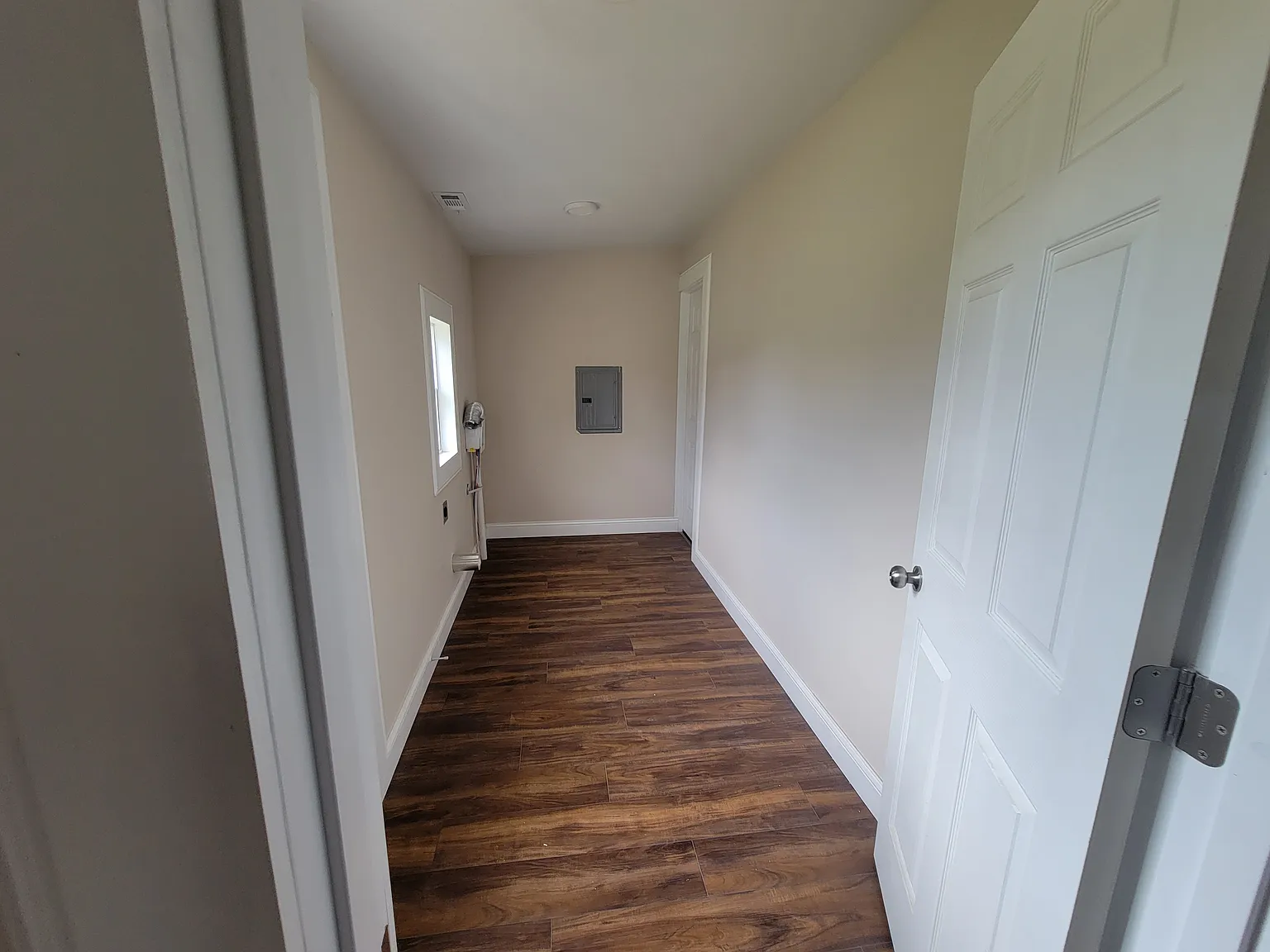 2 bed, 913 sqft, $1,200 — Photo 4