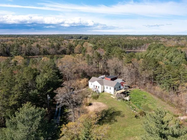 249 Blackmore Pond Rd, West Wareham, MA 02576
