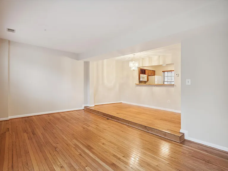 5626 Onslow Way — Photo 28