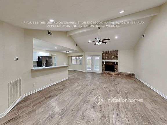 4th image of 22711 Elsinore Dr