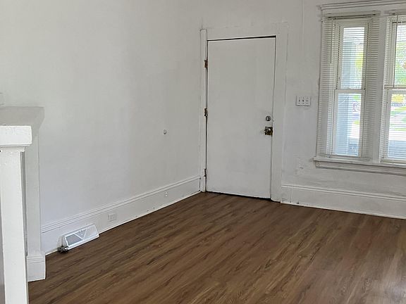2nd image of 9723 Parkgate Ave